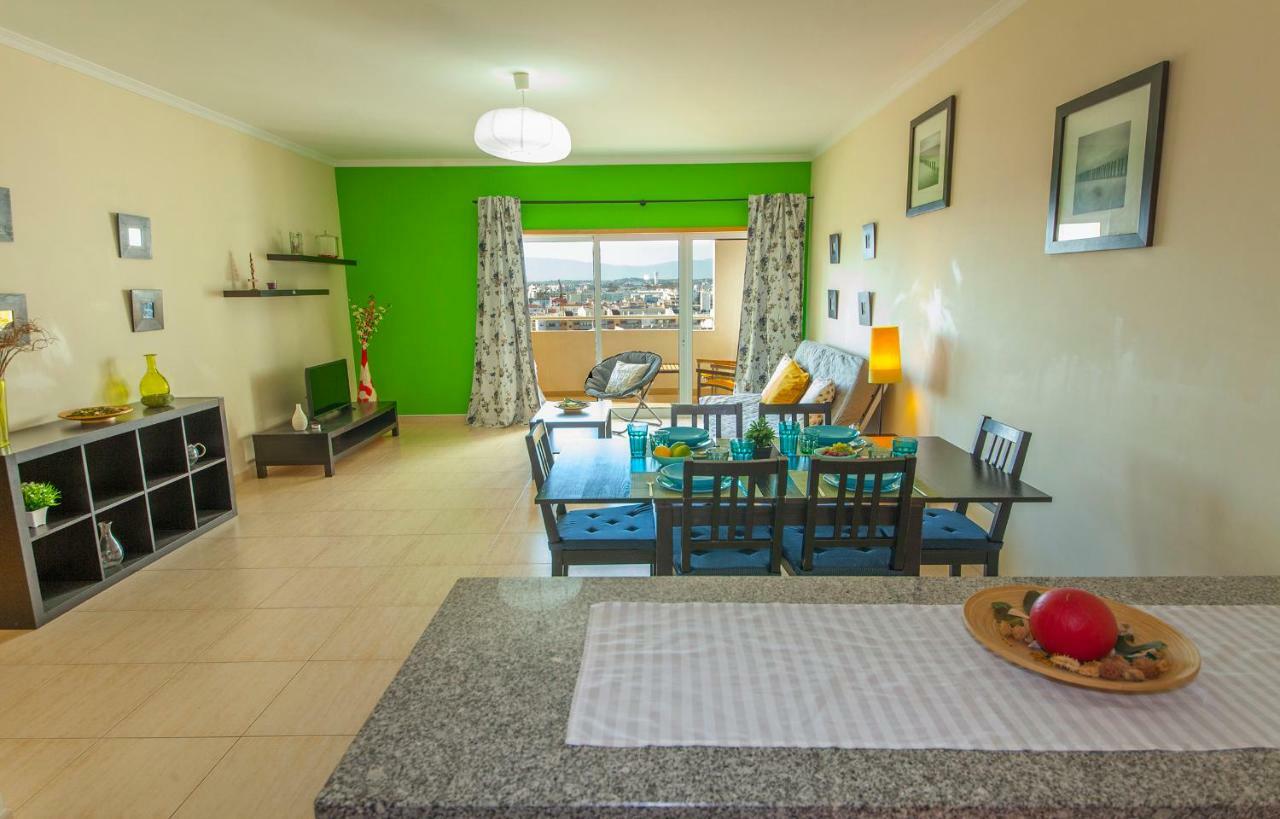 70 m2, 2 yatak odalı, 2 banyolu , Praia do Vau bölgesinde Portimão Dış mekan fotoğraf