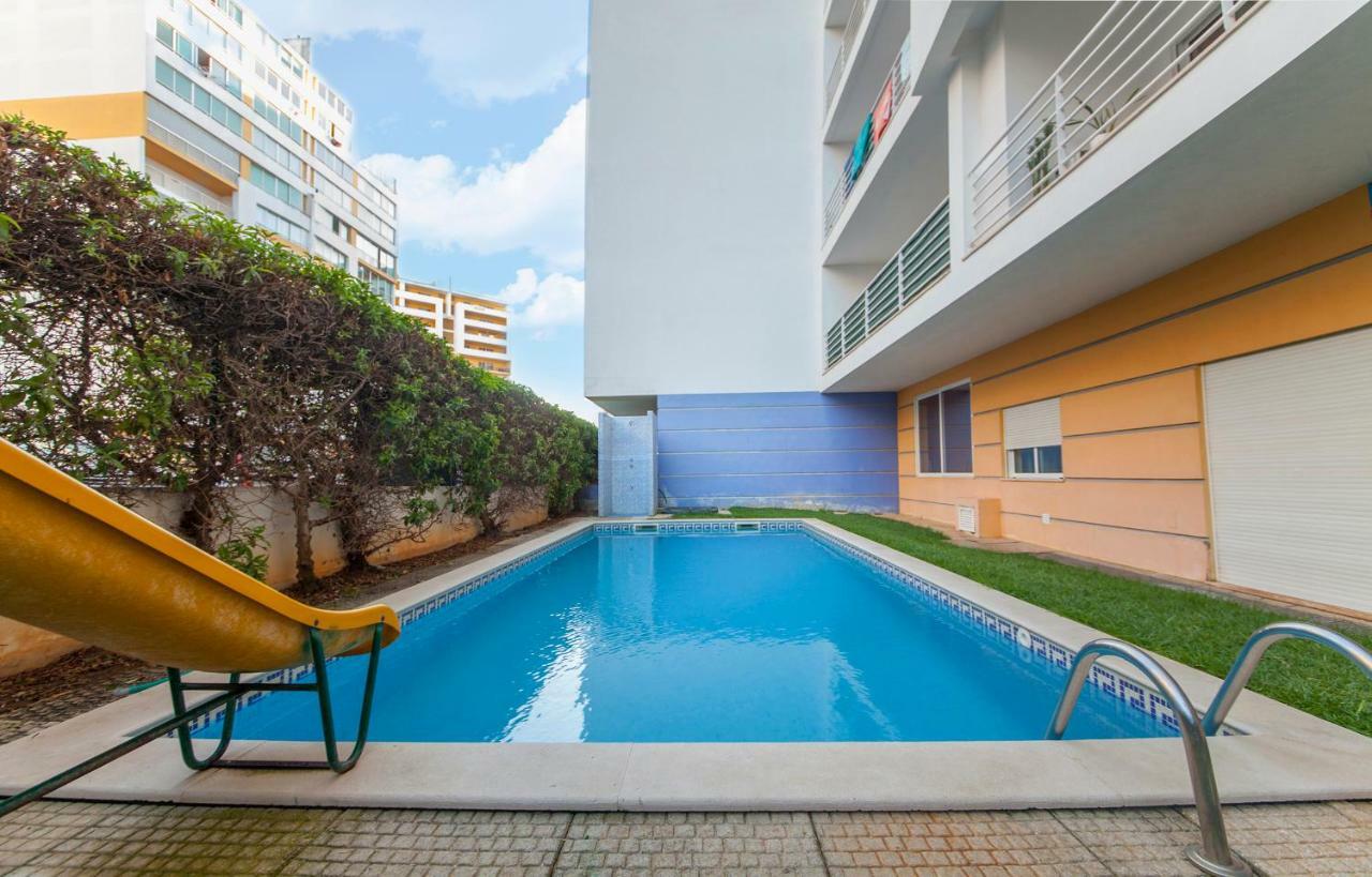70 m2, 2 yatak odalı, 2 banyolu , Praia do Vau bölgesinde Portimão Dış mekan fotoğraf